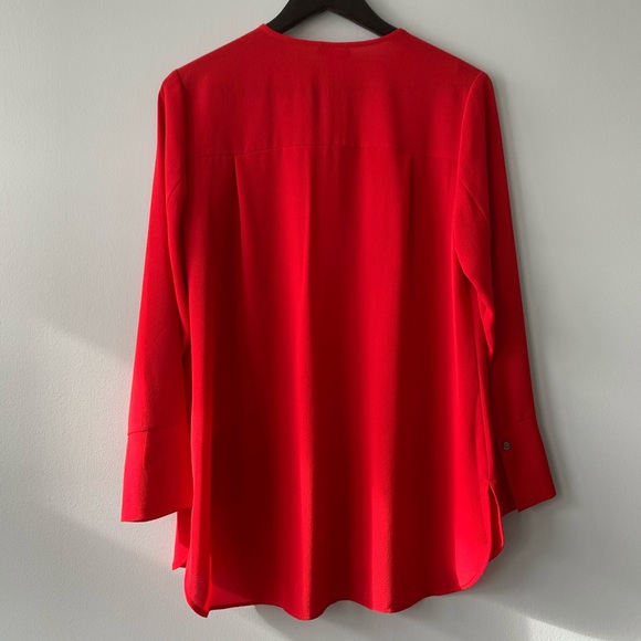Vibrant red Vince Camuto tunic - Picture 3 of 5